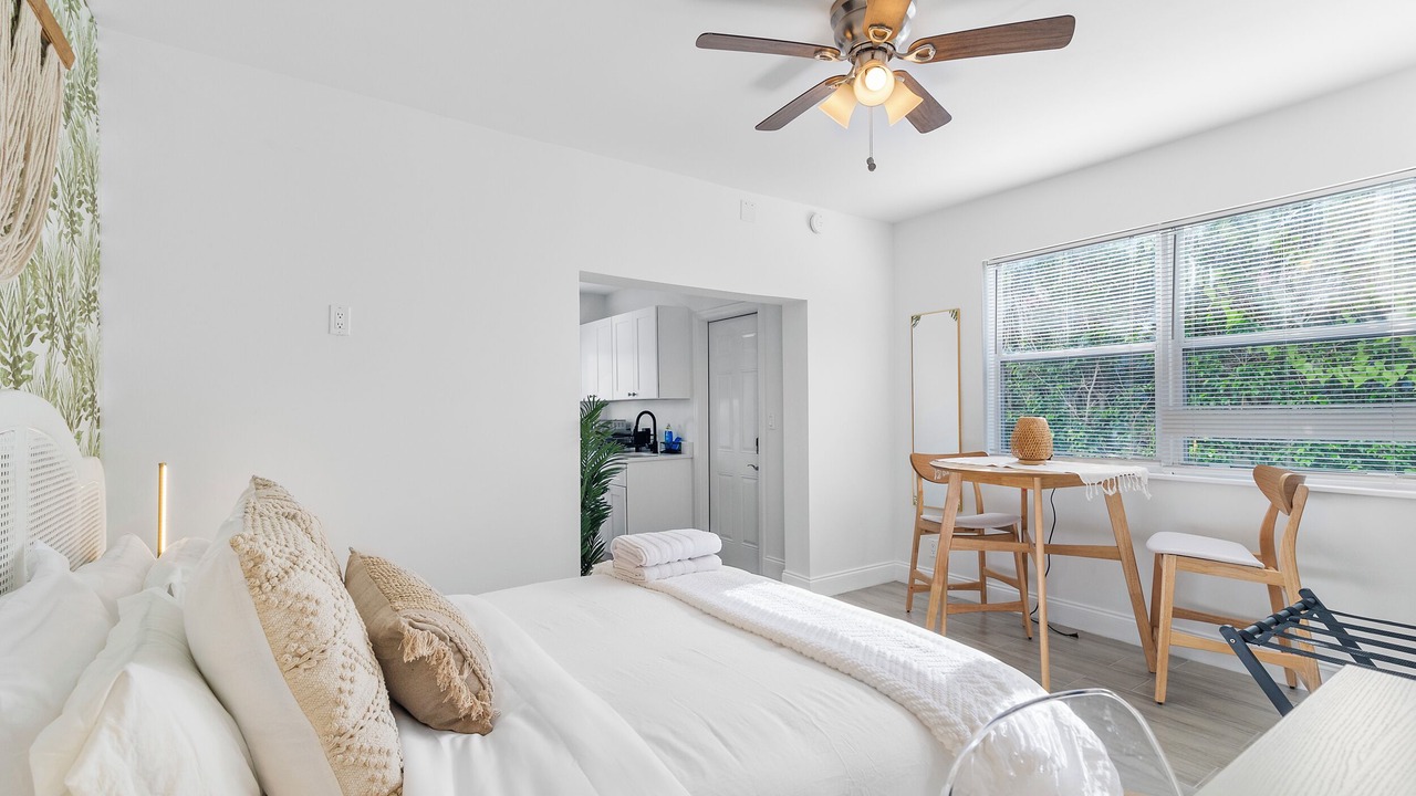 Photo of Bedroom in Flamingo Parks