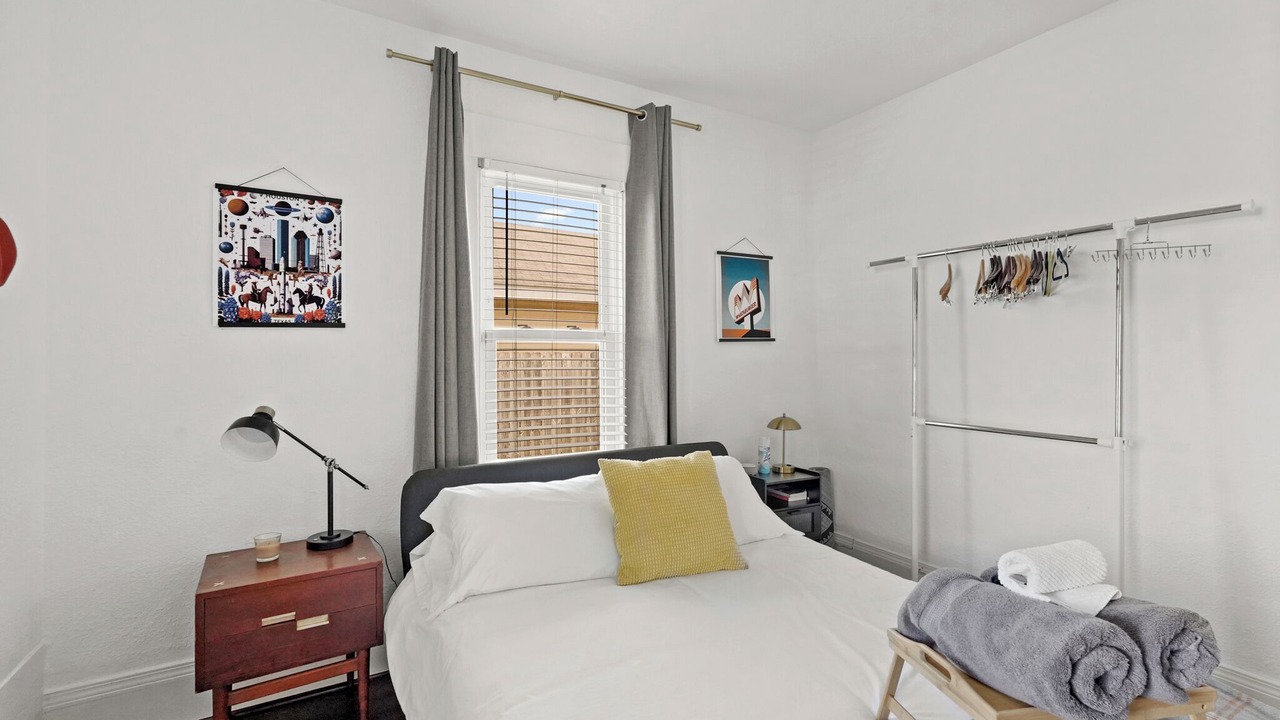 Photo of Bedroom in Northside