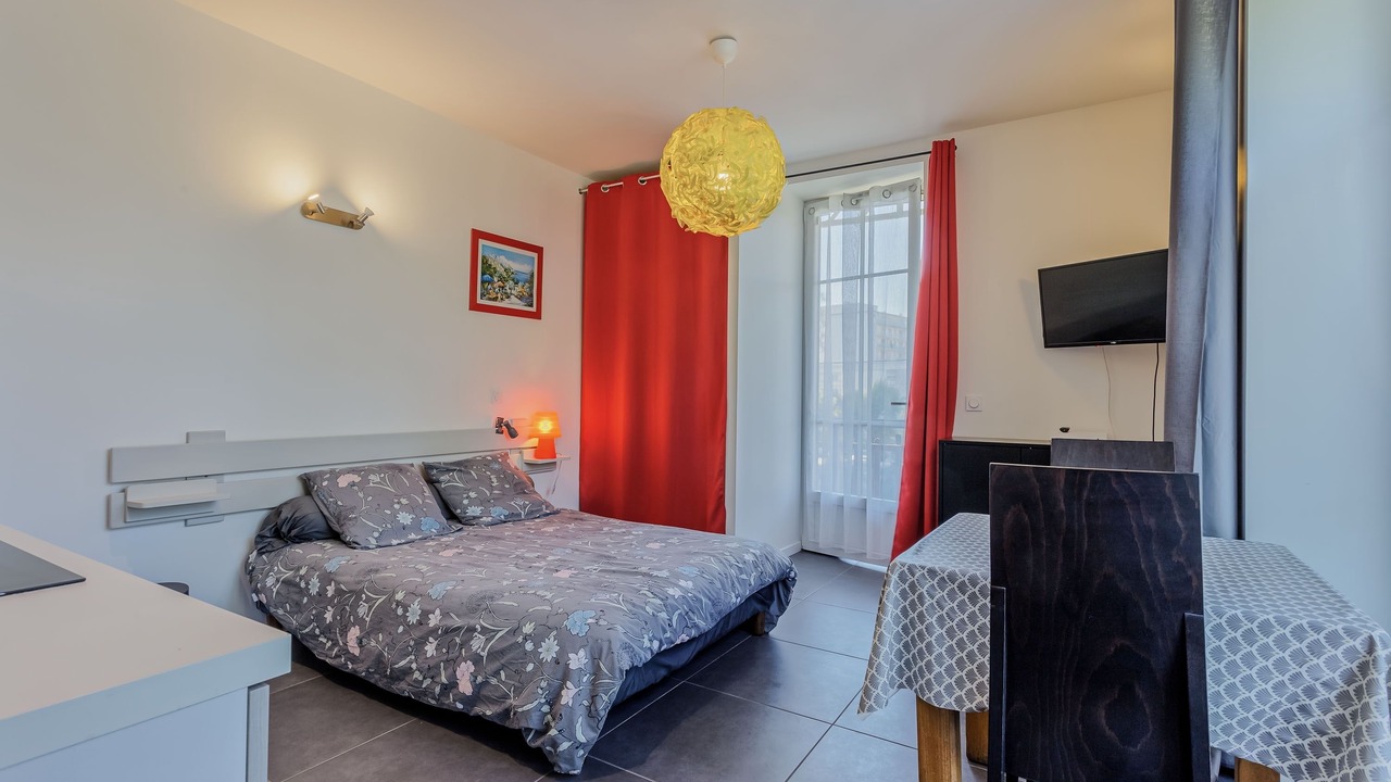 Photo of Bedroom in Chambery