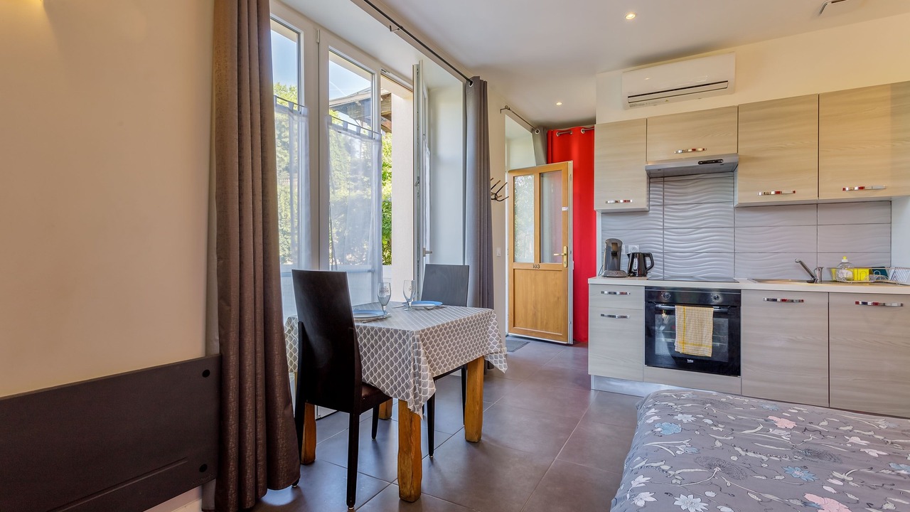 Photo of Others in Chambery