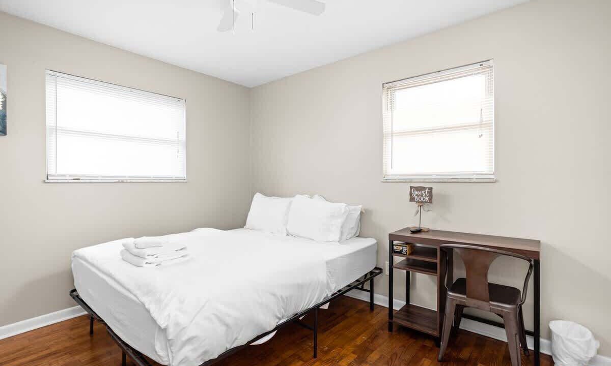 Photo of Bedroom in Beech Grove