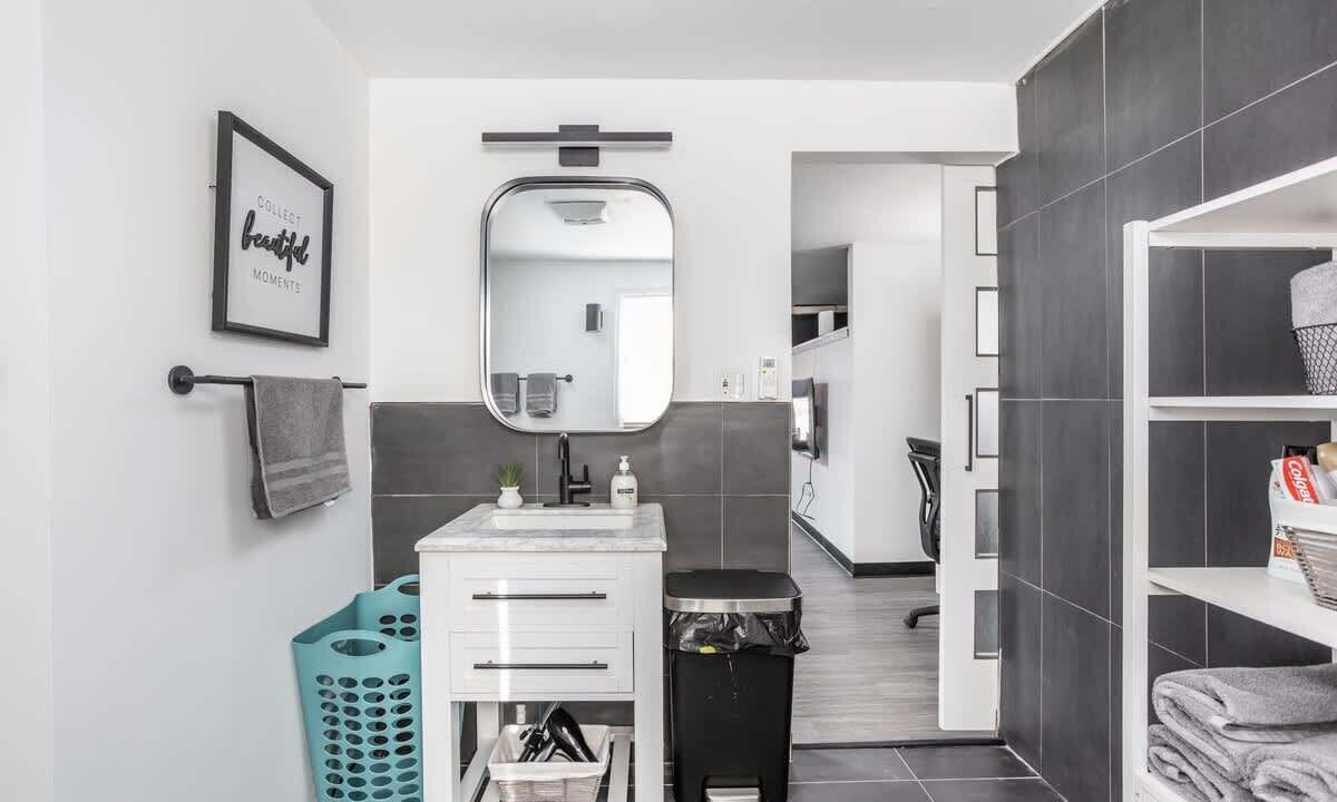 Photo of Bathroom in Crawfordsville
