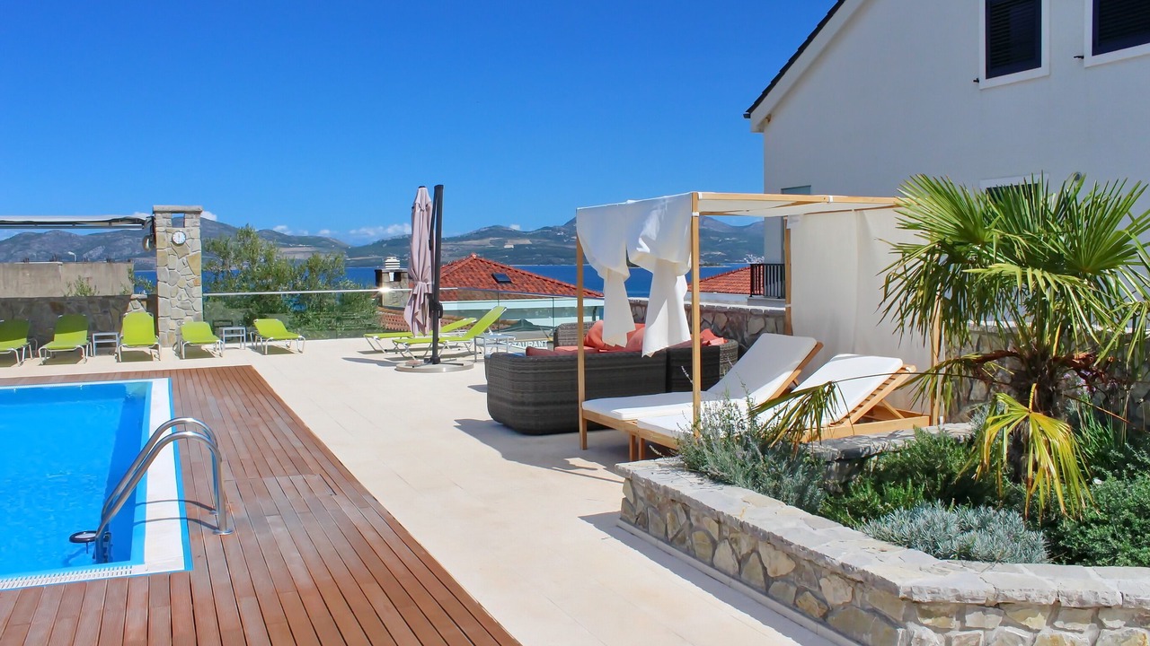 Photo of Outdoor in Drace