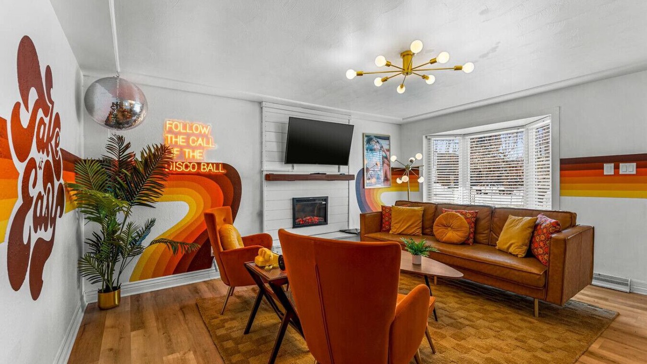 Photo of Livingroom in Arvada Plaza Area
