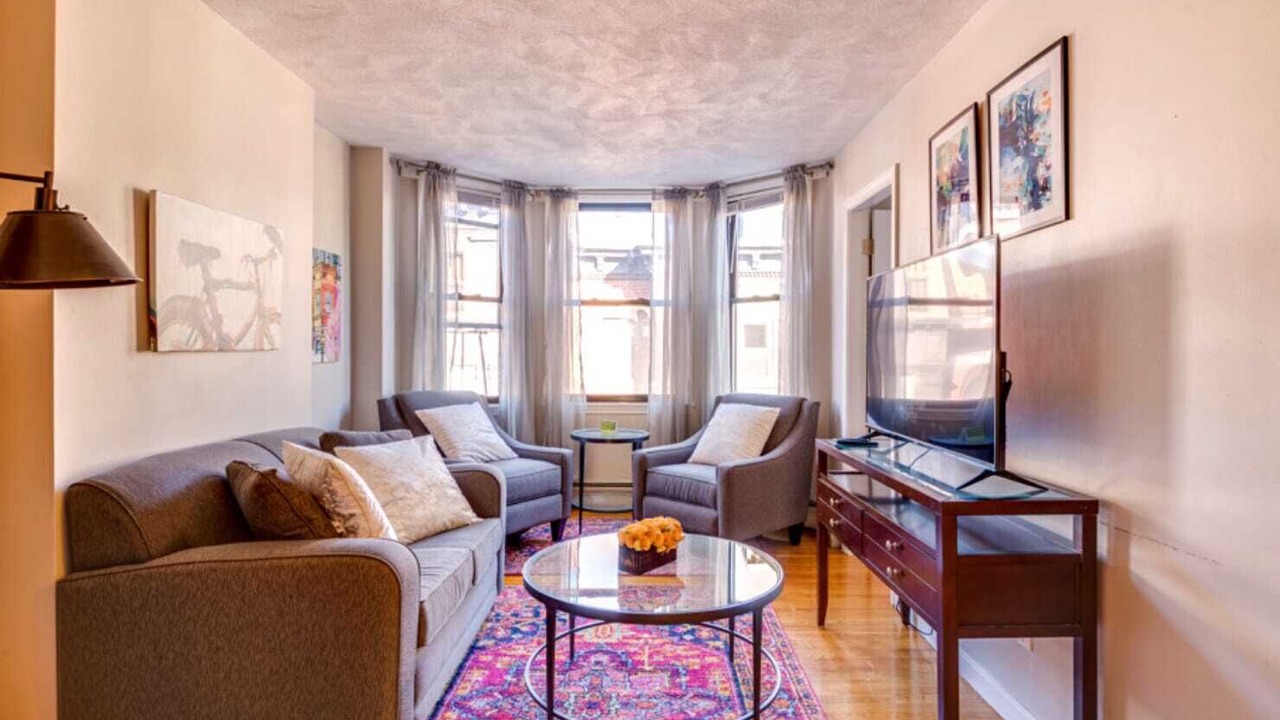 Photo of Livingroom in North End