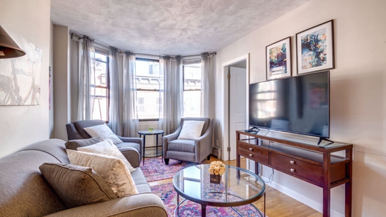 Photo of Livingroom in North End