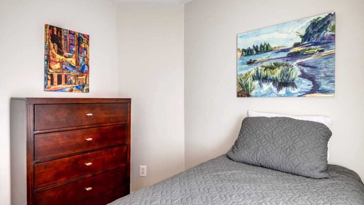 Photo of Bedroom in North End