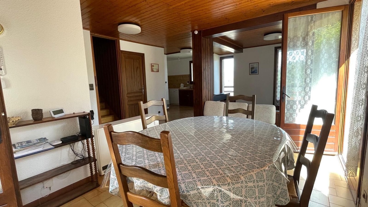 Photo of Others in Laye