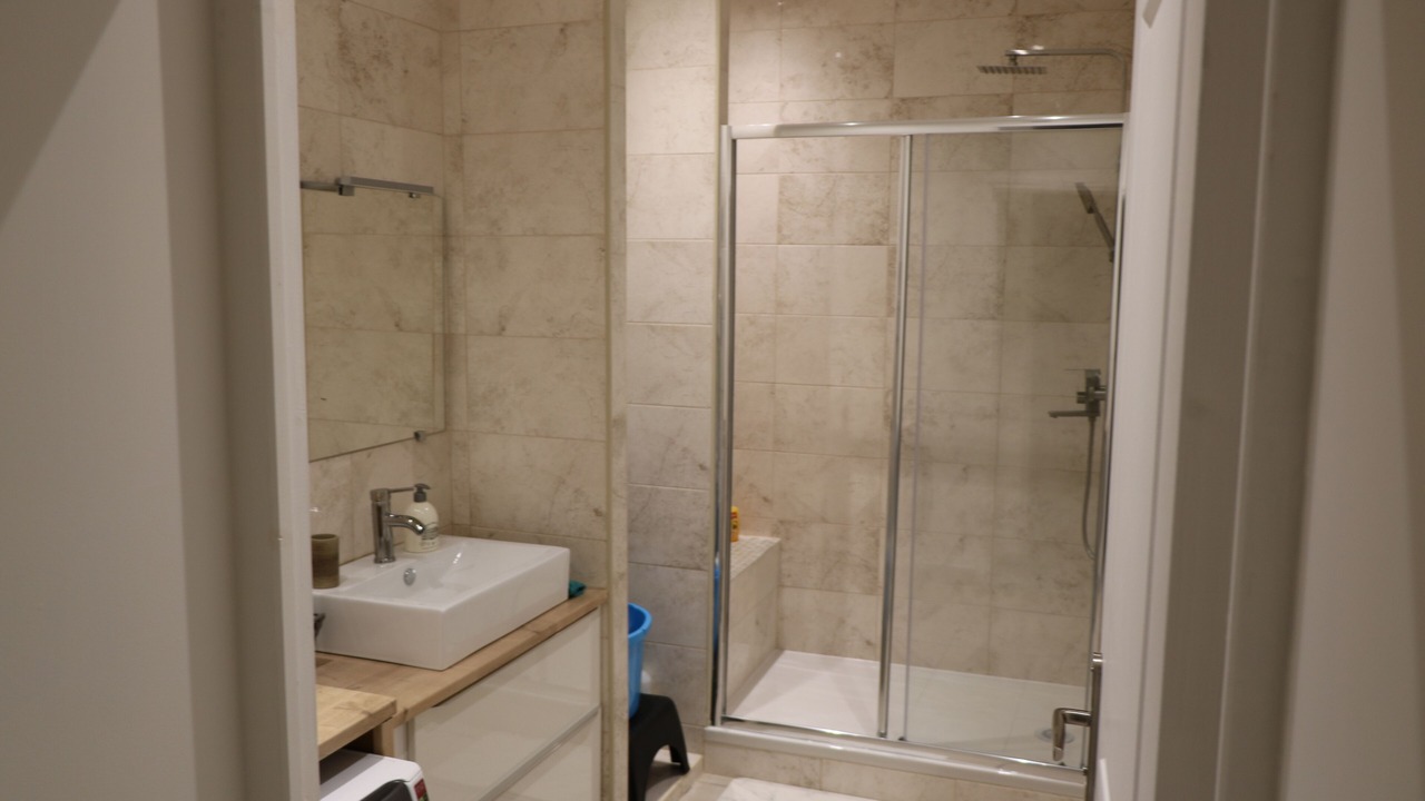 Photo of Bathroom in Epinay-sur-Seine