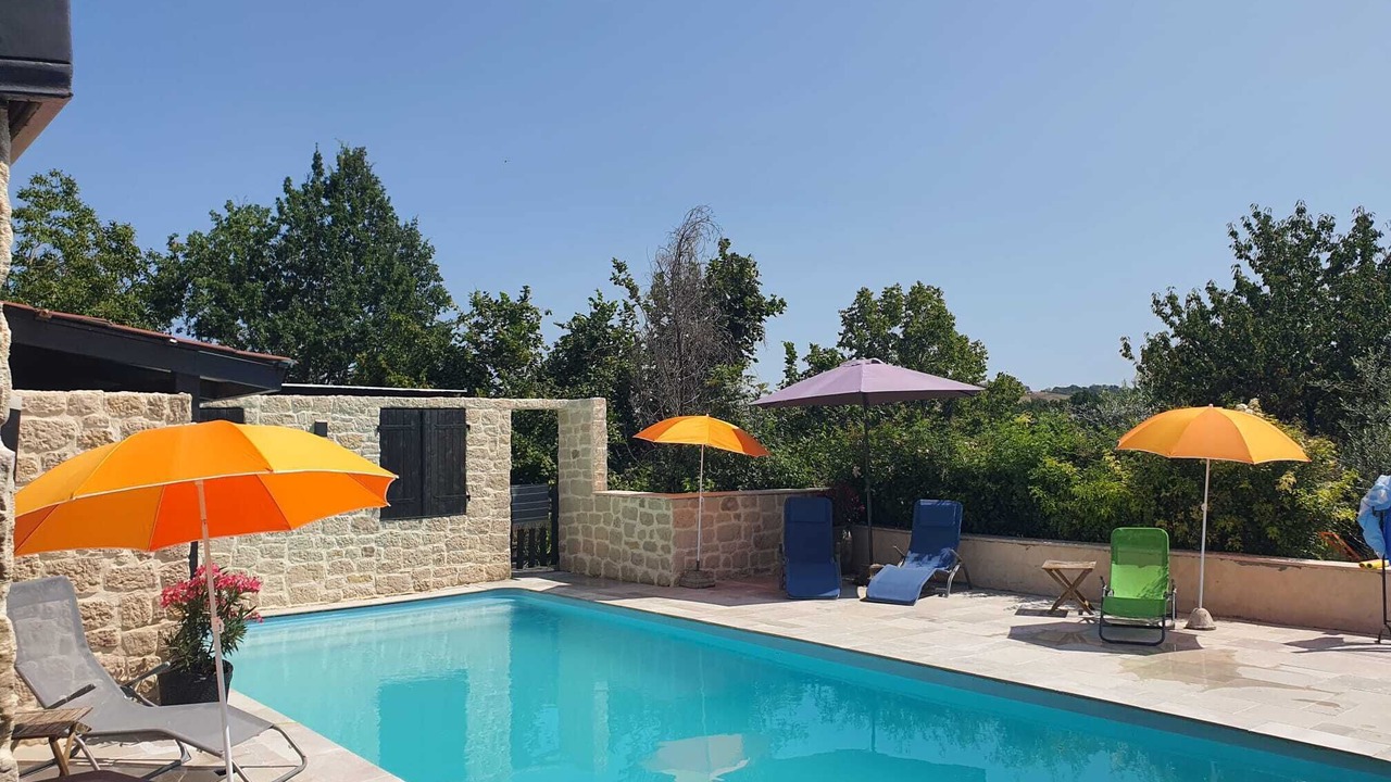 Photo of Outdoor in Montfermier
