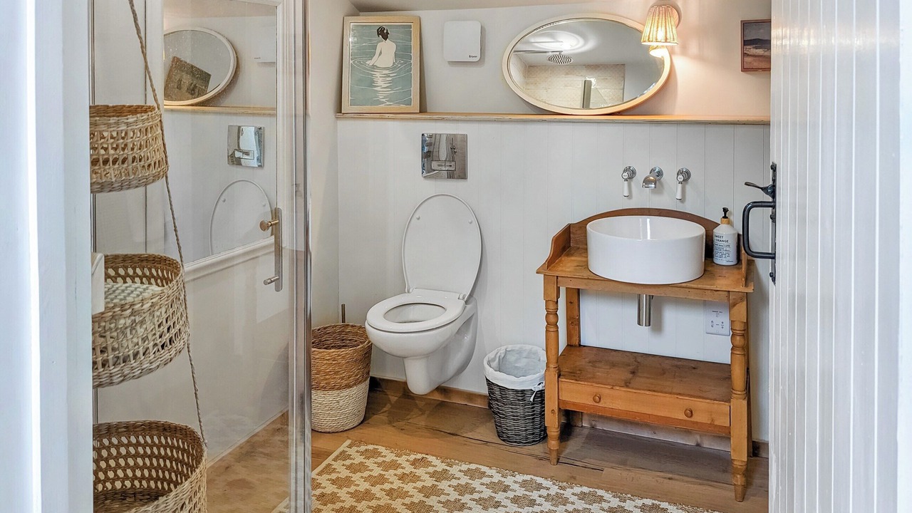 Photo of Bathroom in Eaton Mascott