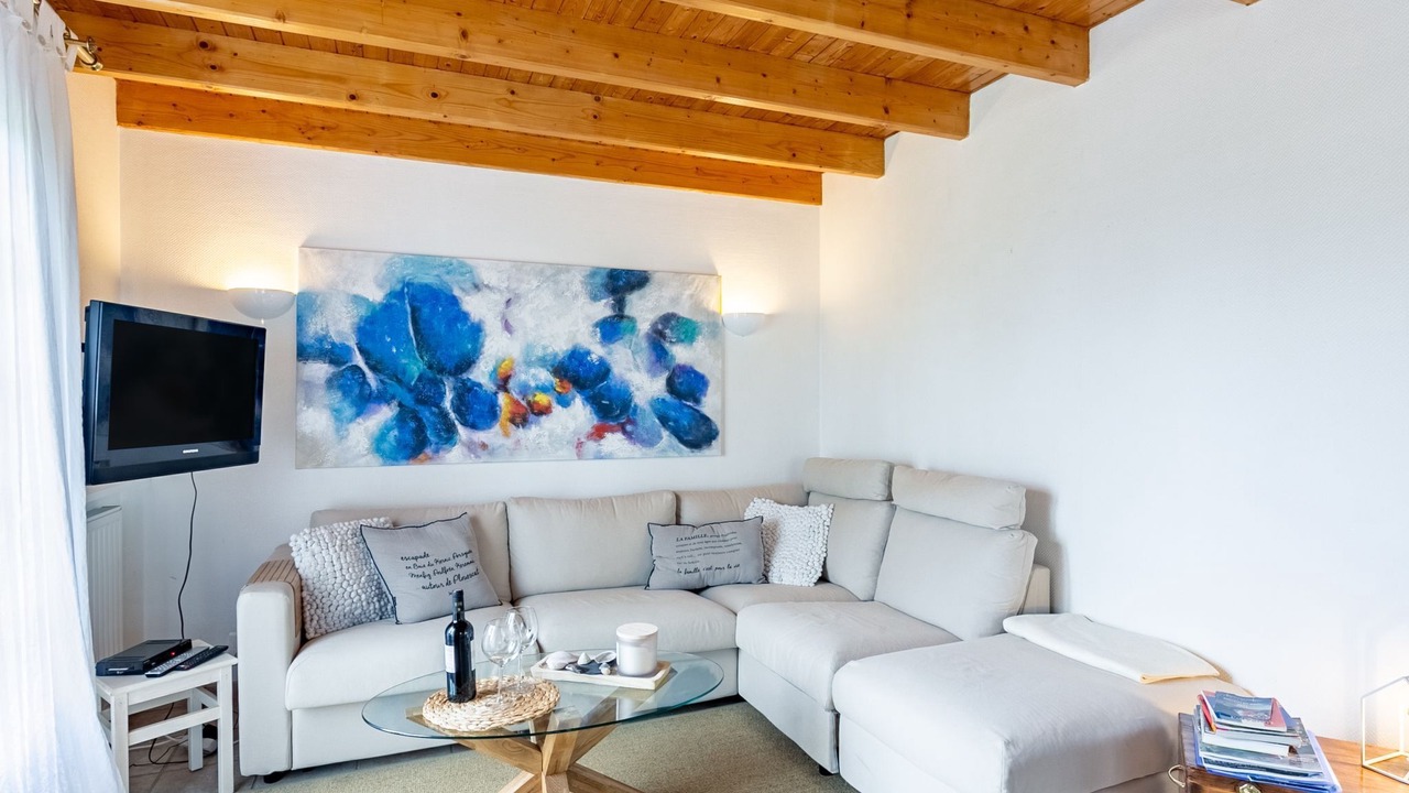 Photo of Livingroom in Plounevez-Lochrist