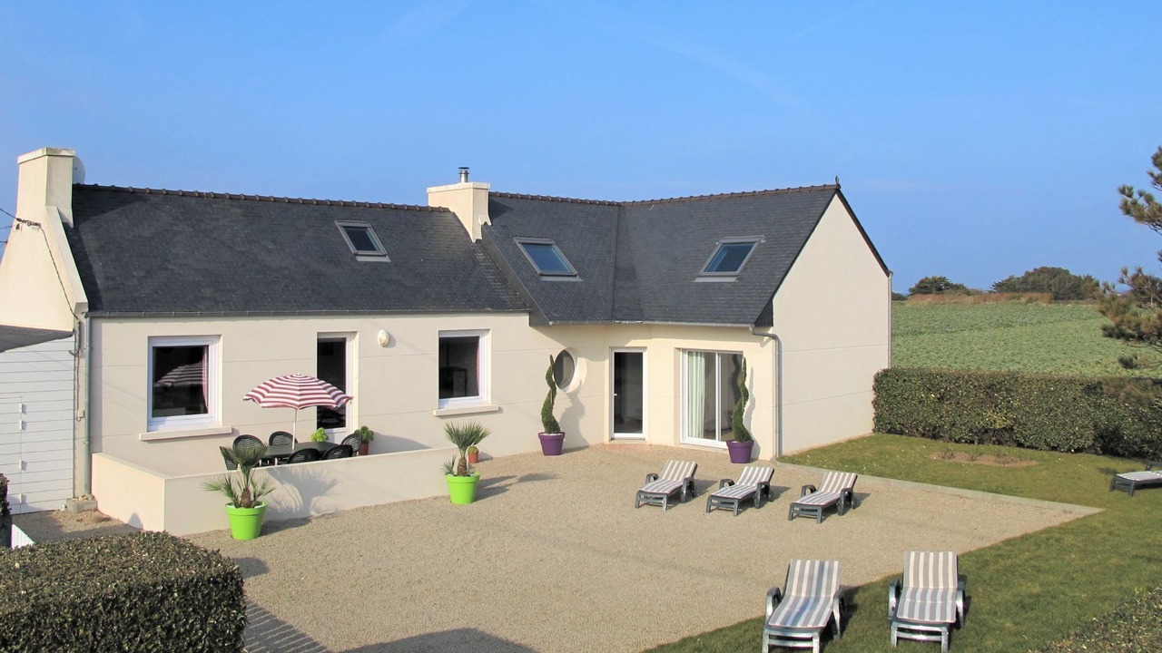 Photo of Others in Cleder