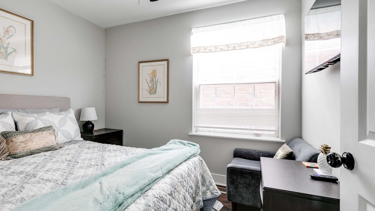 Photo of Bedroom in Richmond