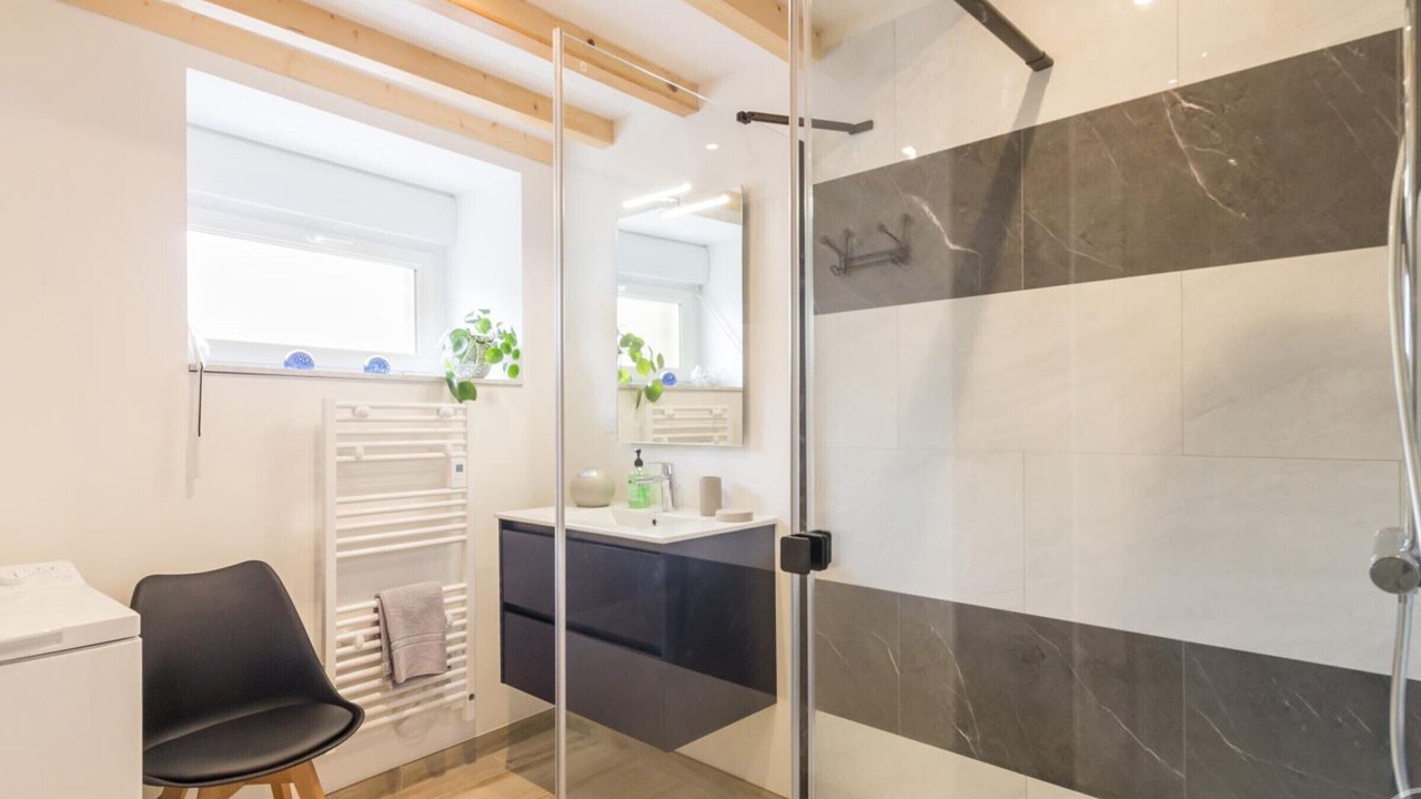 Photo of Bathroom in Jullouville