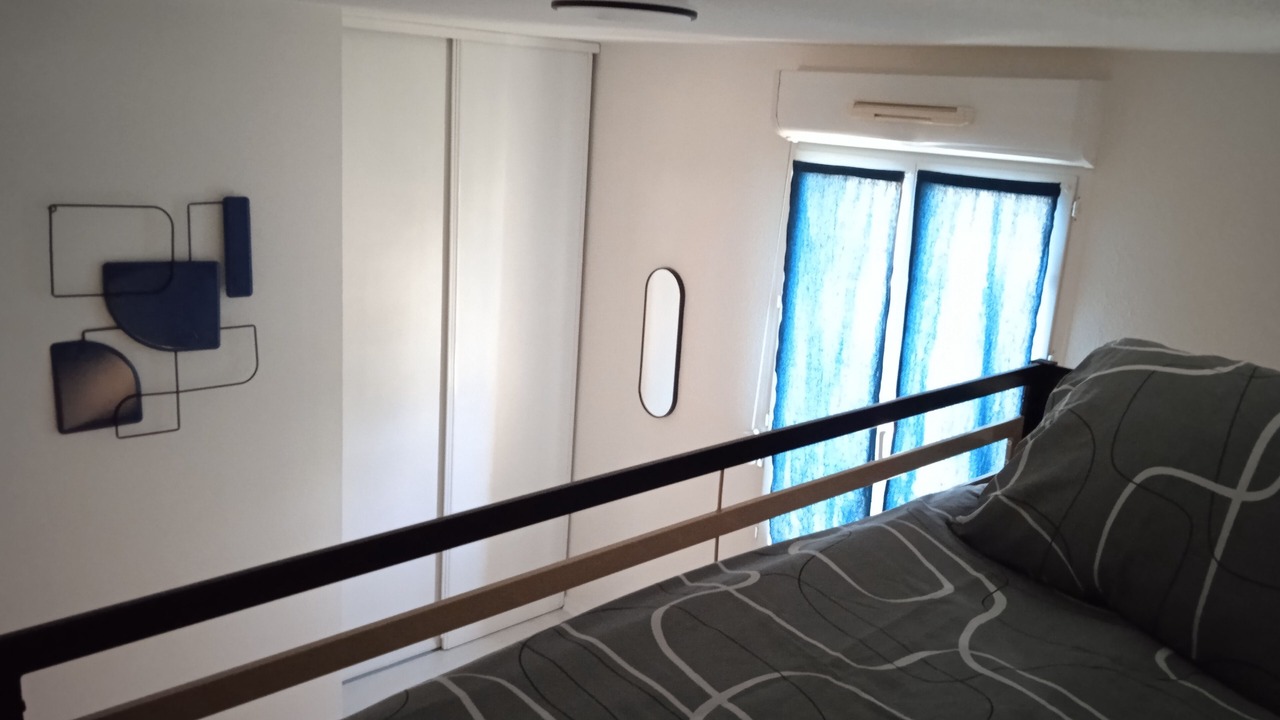 Photo of Bedroom in Berriac