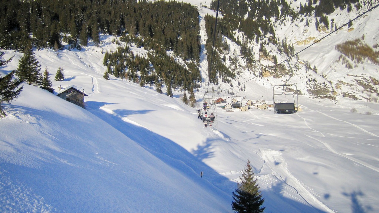 Photo of Others in Malvaglia-dagro