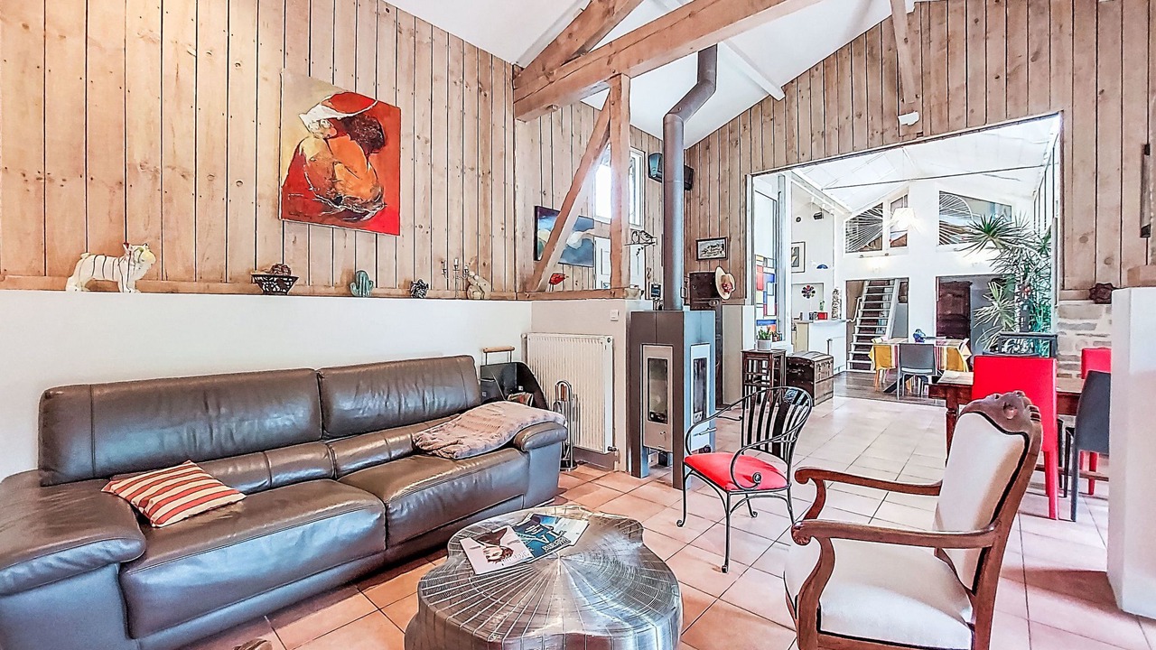 Photo of Livingroom in Saint-Vincent-de-Paul