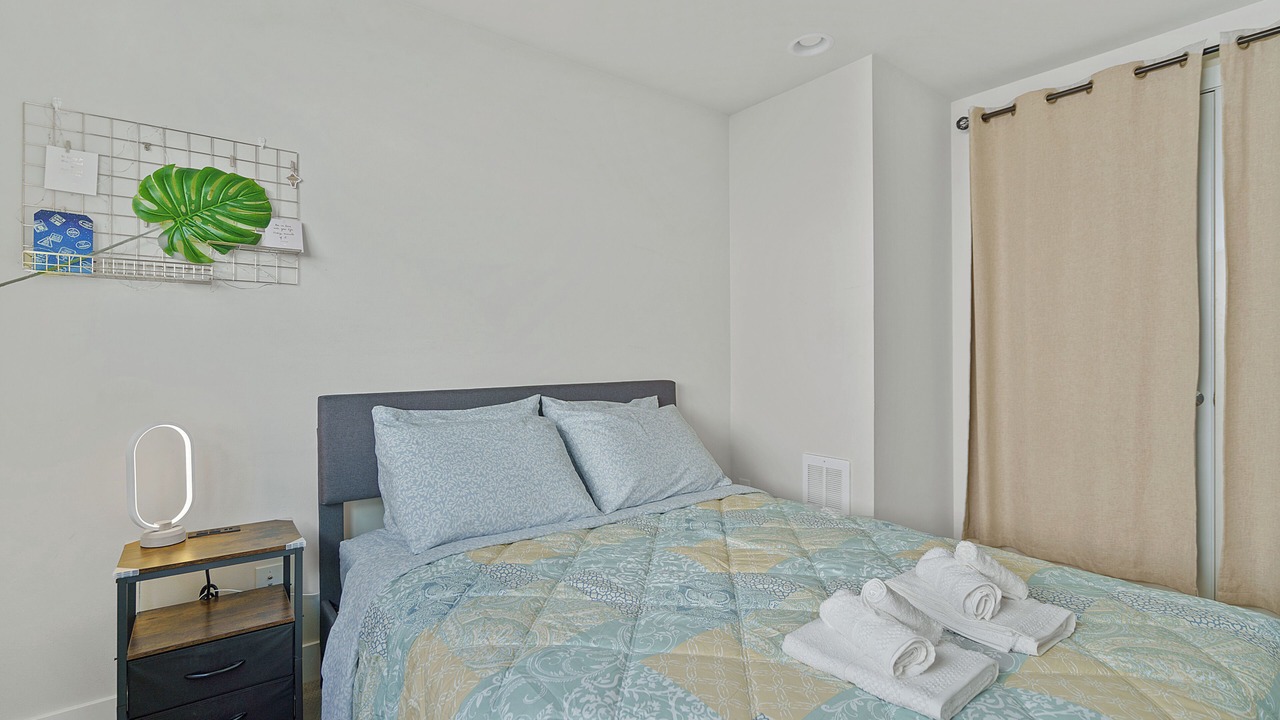 Photo of Others in Eastlake