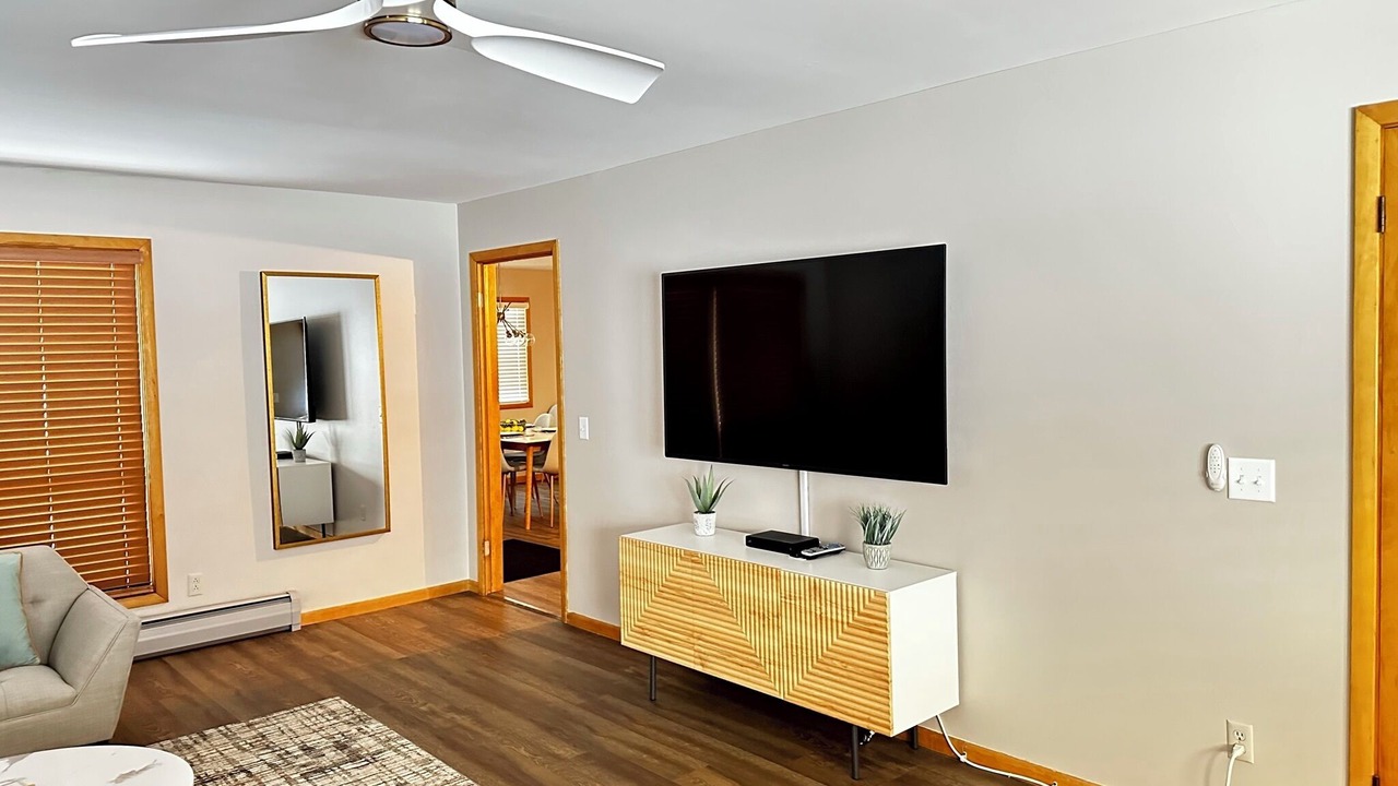 Photo of Livingroom in Chippewa Falls