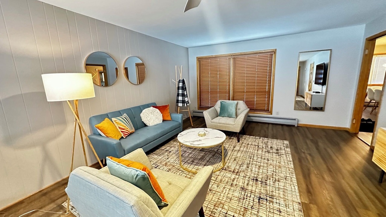 Photo of Livingroom in Chippewa Falls
