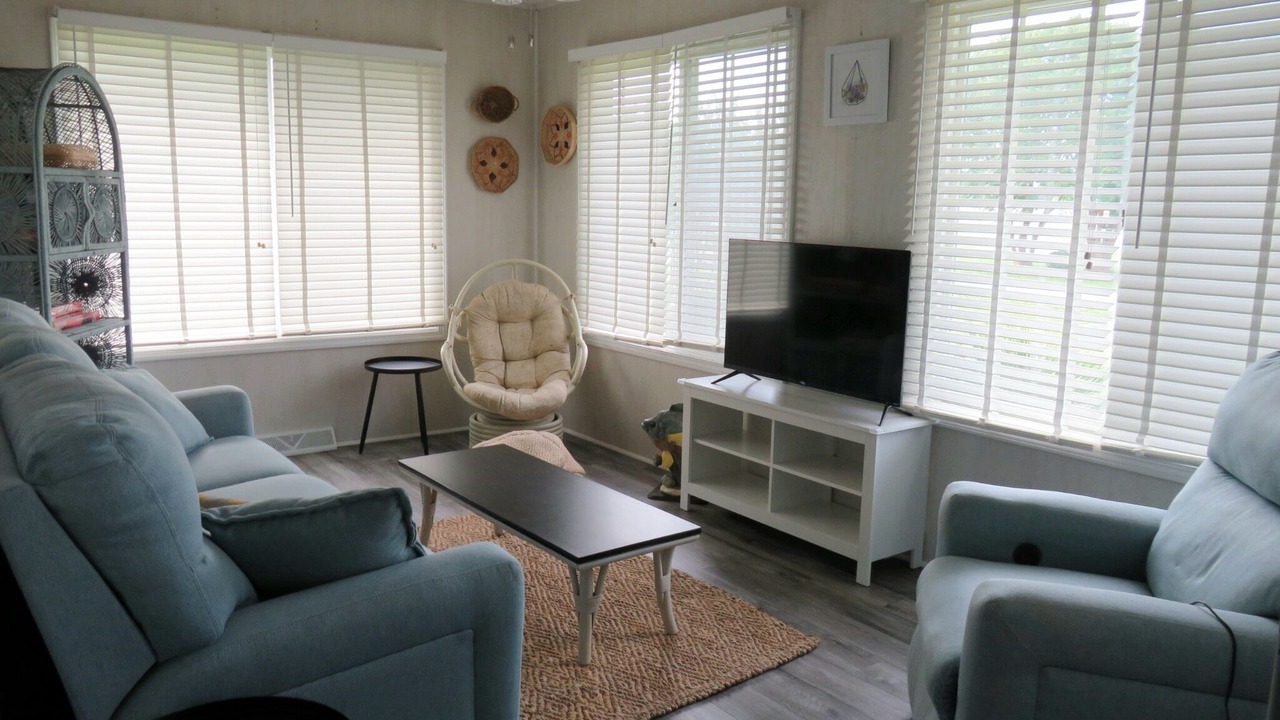 Photo of Livingroom in Morehead City