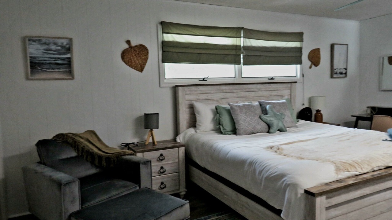 Photo of Bedroom in Morehead City