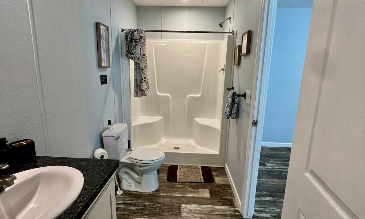 Photo of Bathroom in Brooksville