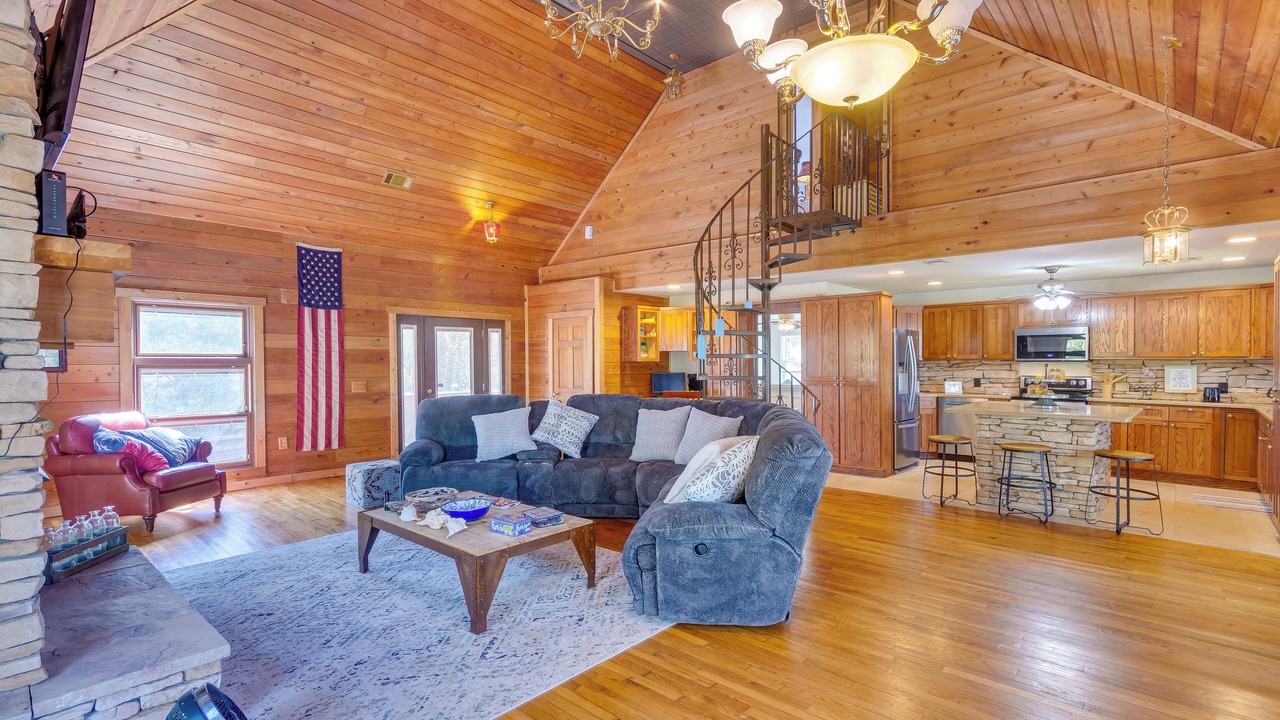 Photo of Livingroom in Milton