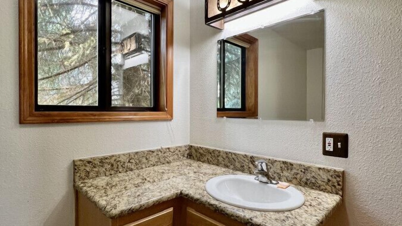 Photo of Bathroom in Baker City