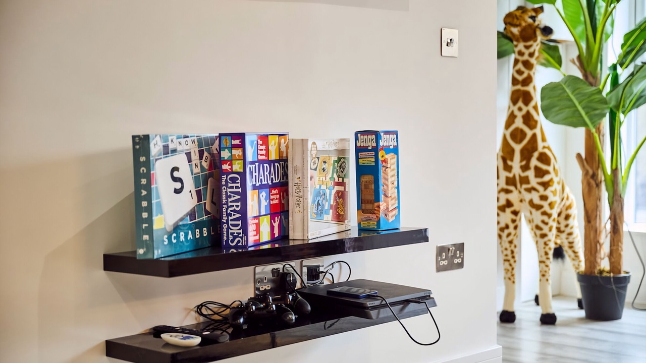 Photo of Others in Luton