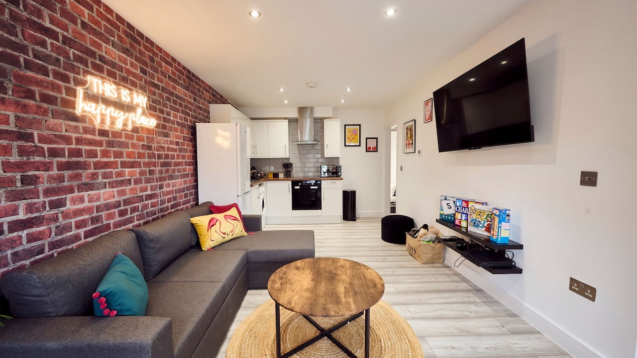 Photo of Livingroom in Luton