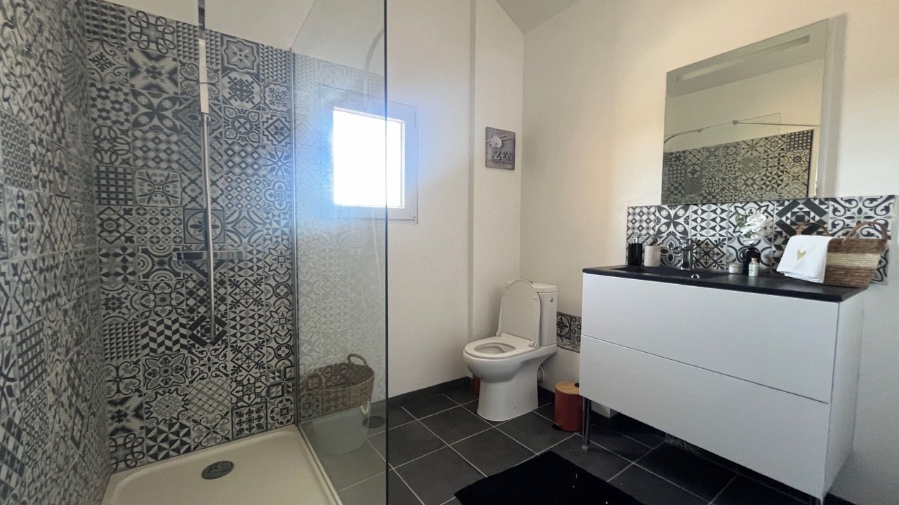 Photo of Bathroom in Mudaison