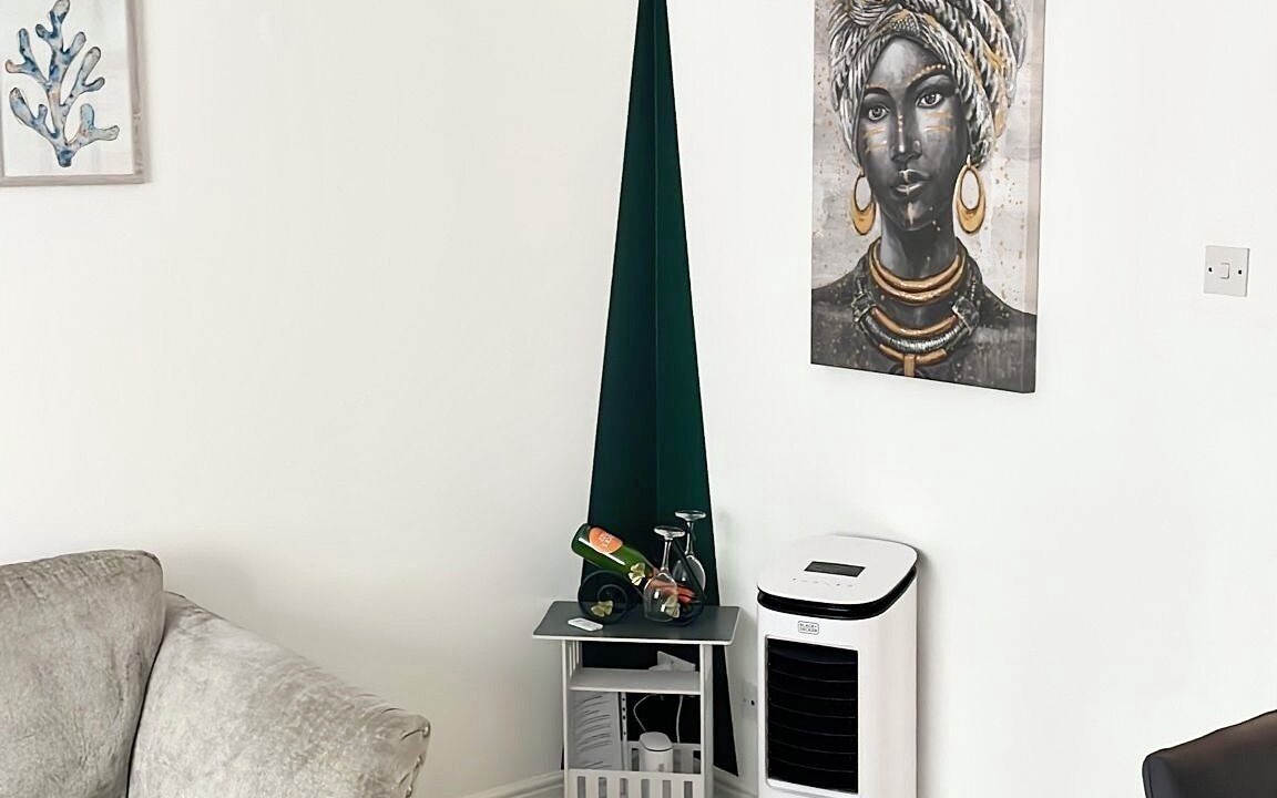 Photo of Livingroom in Chadwell