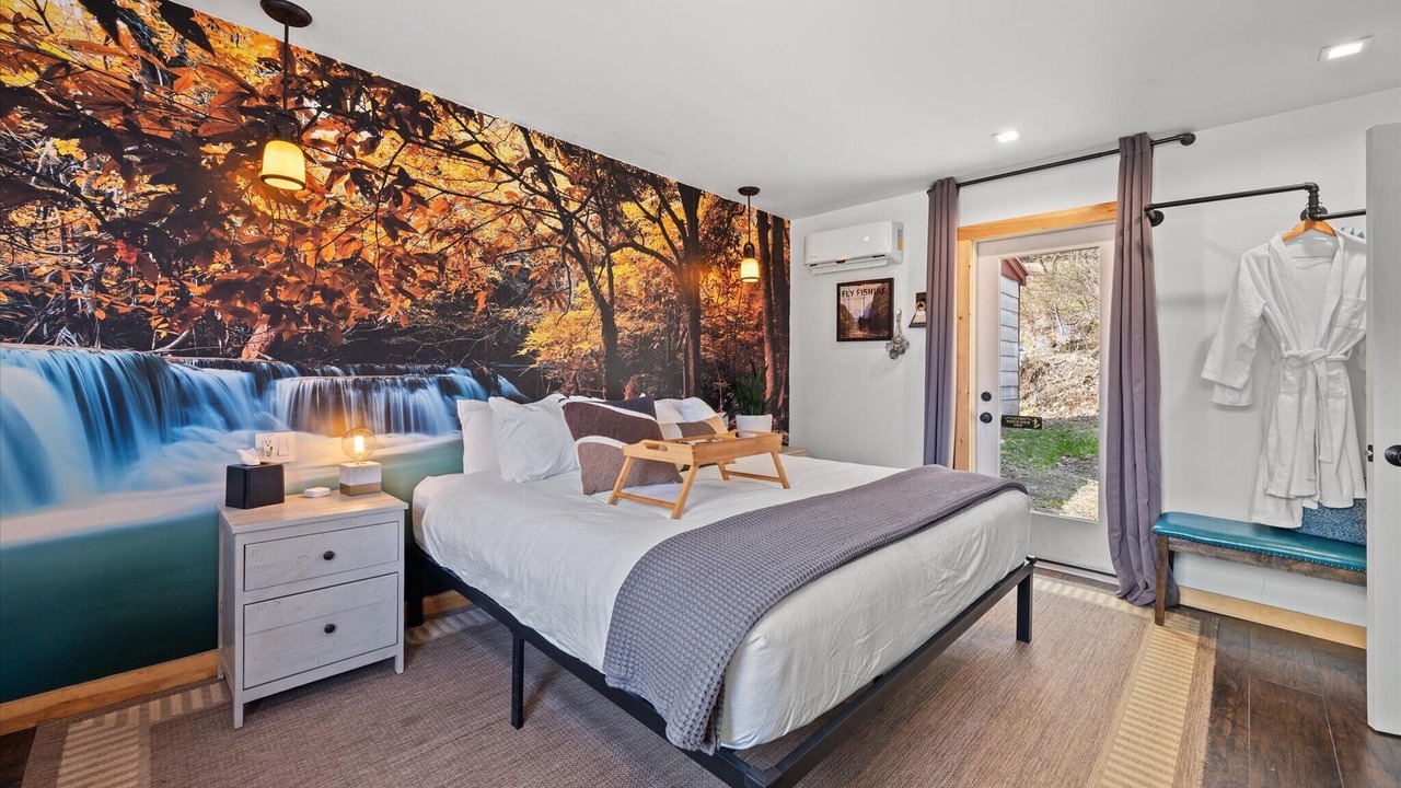 Photo of Bedroom in Hancock