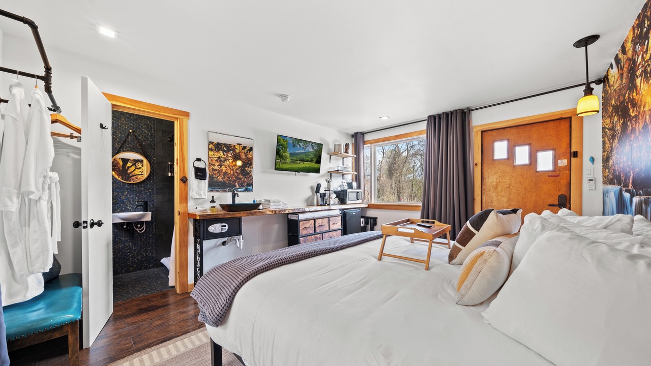 Photo of Bedroom in Hancock