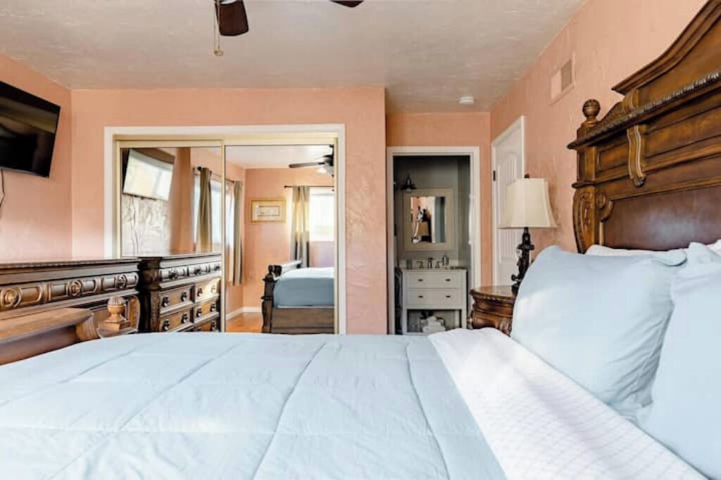 Photo of Bedroom in Oak Park