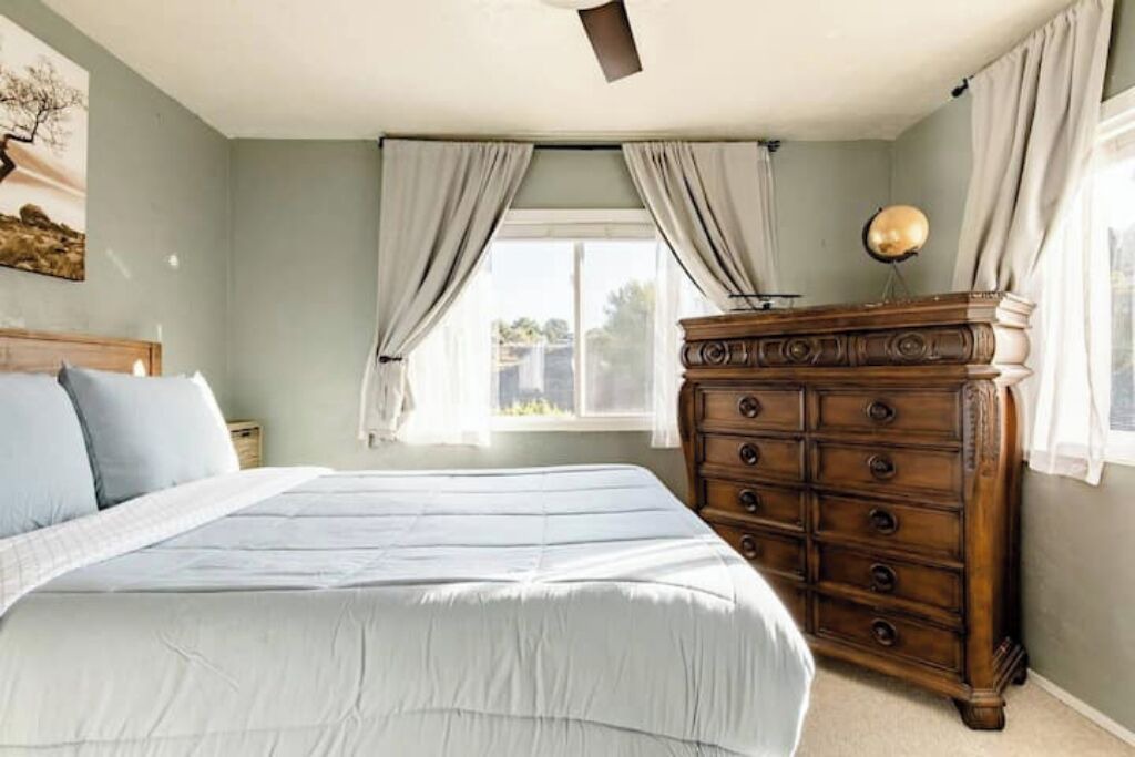 Photo of Bedroom in Oak Park