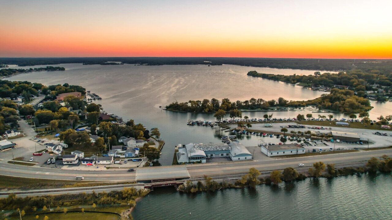 Photo of Outdoor in Fox Lake