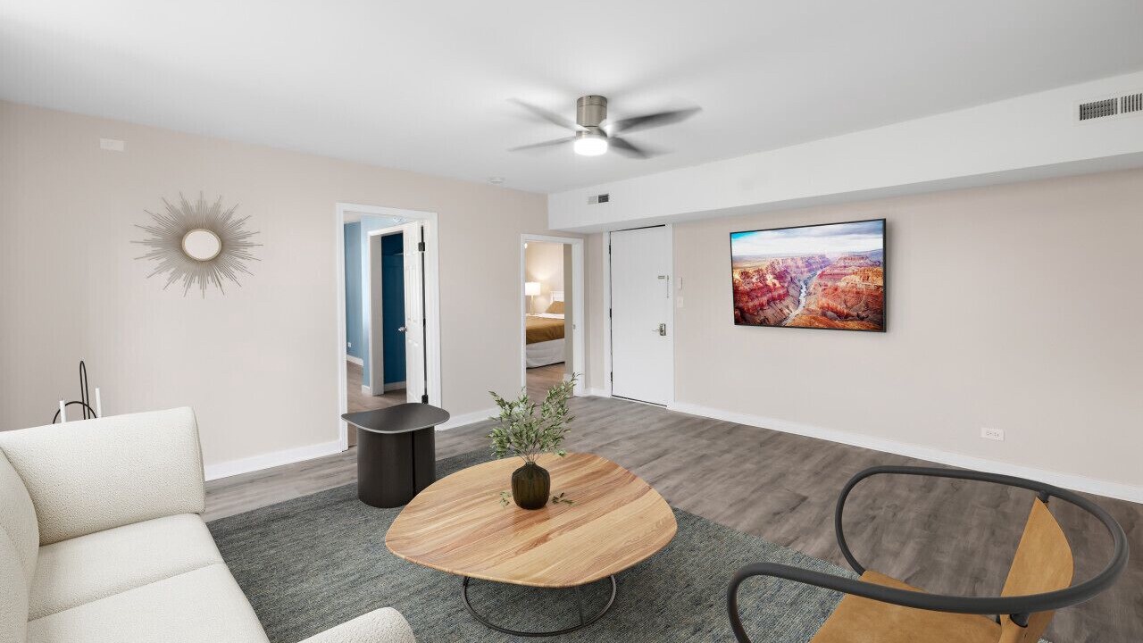 Photo of Livingroom in Fox Lake