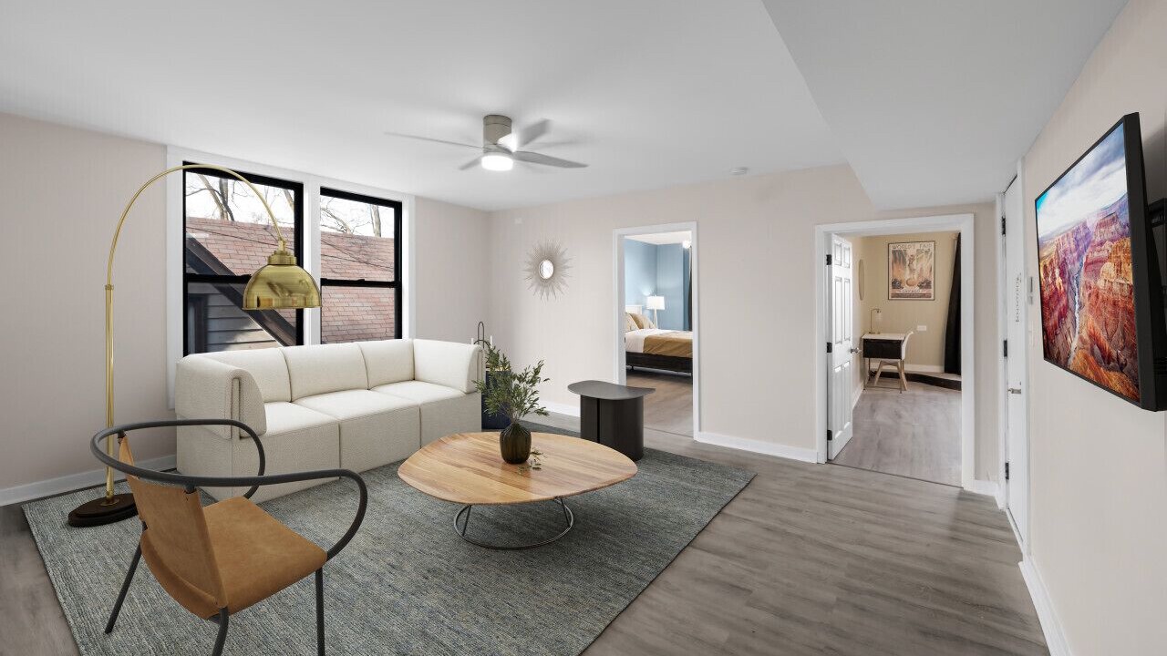 Photo of Livingroom in Fox Lake