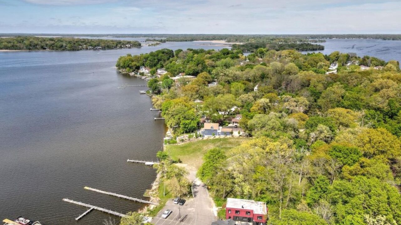 Photo of Outdoor in Fox Lake