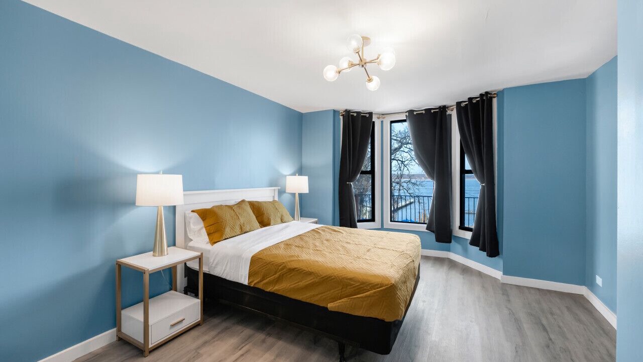 Photo of Bedroom in Fox Lake