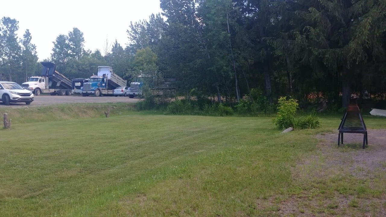 Photo of Outdoor in Lac-aux-Sables