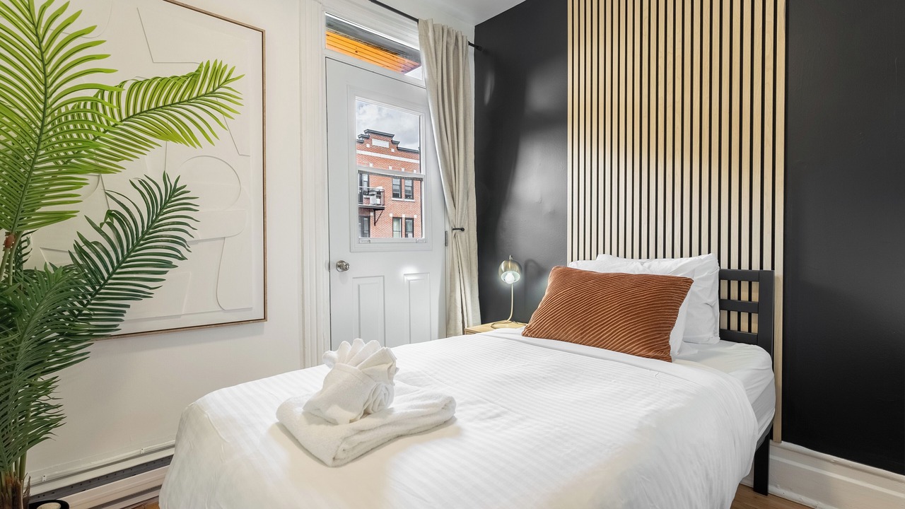 Photo of Bedroom in Maisonneuve