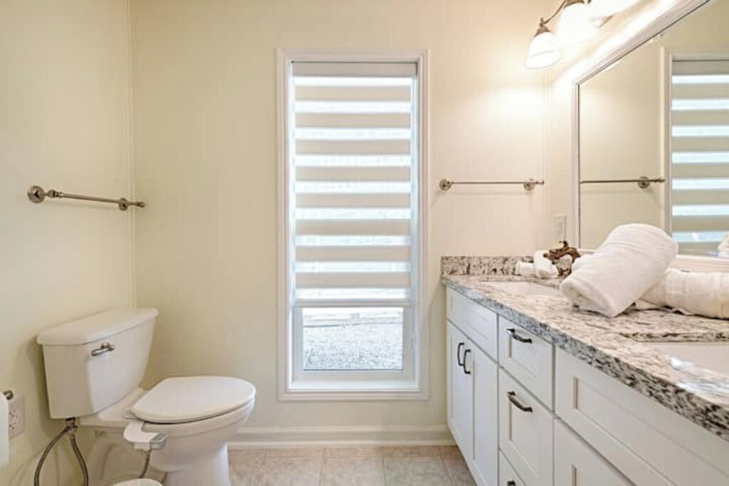 Photo of Bathroom in Allen
