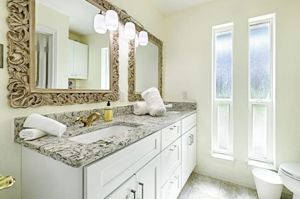 Photo of Bathroom in Allen