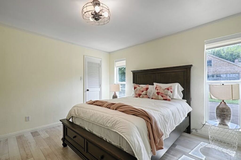 Photo of Bedroom in Allen