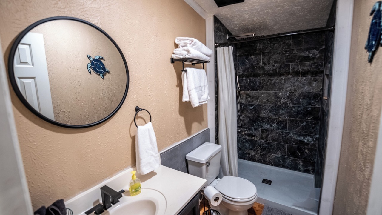 Photo of Bathroom in Smithville