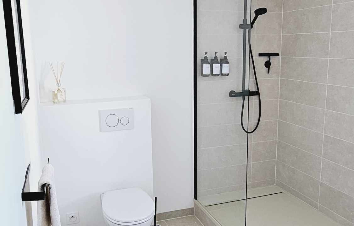 Photo of Bathroom in Troarn